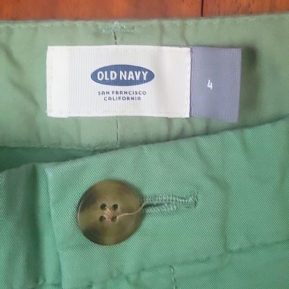 Old Navy Green Shorts - Picture 2 of 5